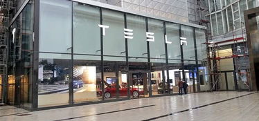 特斯拉德国超级工厂获经济部长力挺 携全新服务中心与理发服务革新当地汽车生态