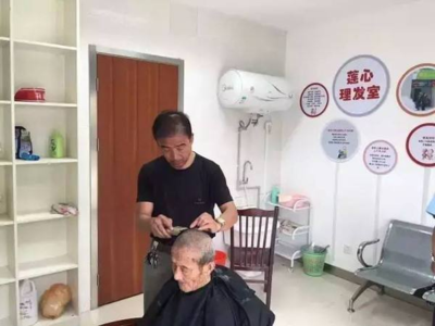 老小区标配理发室 产品与用户思维下的社区服务密码